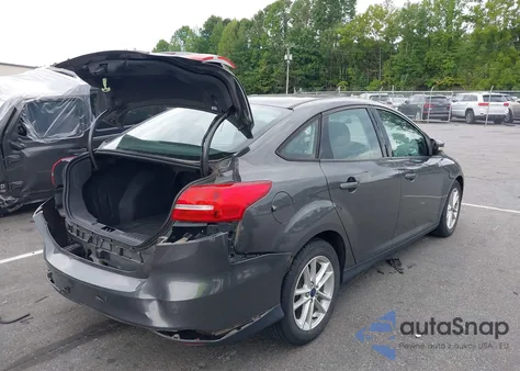 2015 Ford Focus Se z USA, uszkodzony, nr VIN 1FADP3F20FL362611